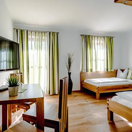 Penzion Tannhof 3*